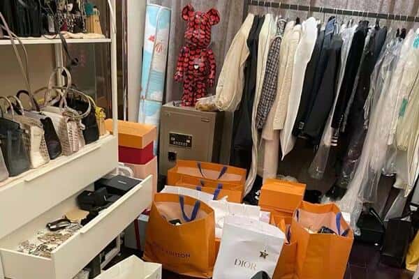阿克苏地区柯坪县回收一线品牌衣服